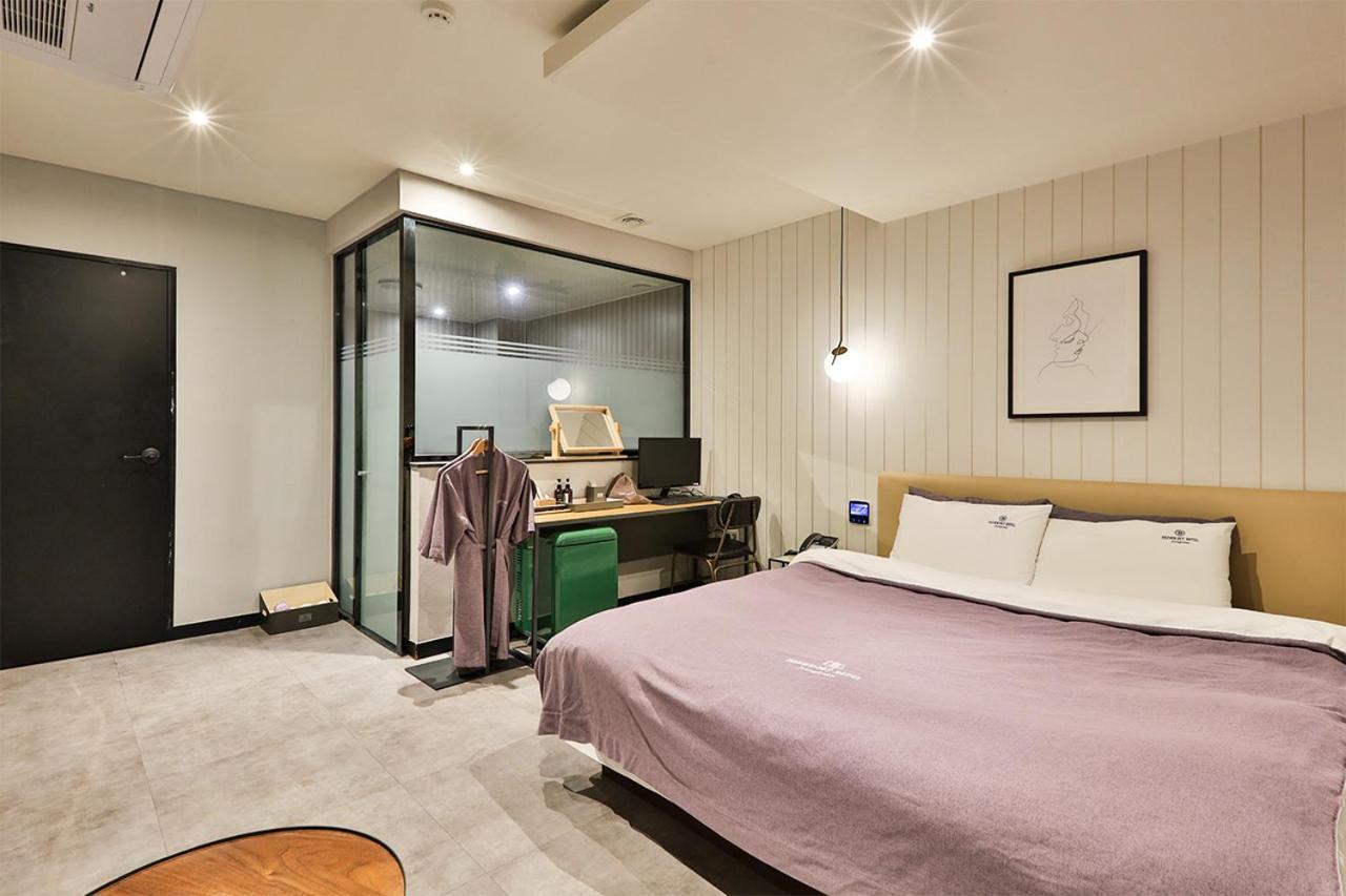 Brown Dot Hotel Jeonggwan ปูซาน ภายนอก รูปภาพ