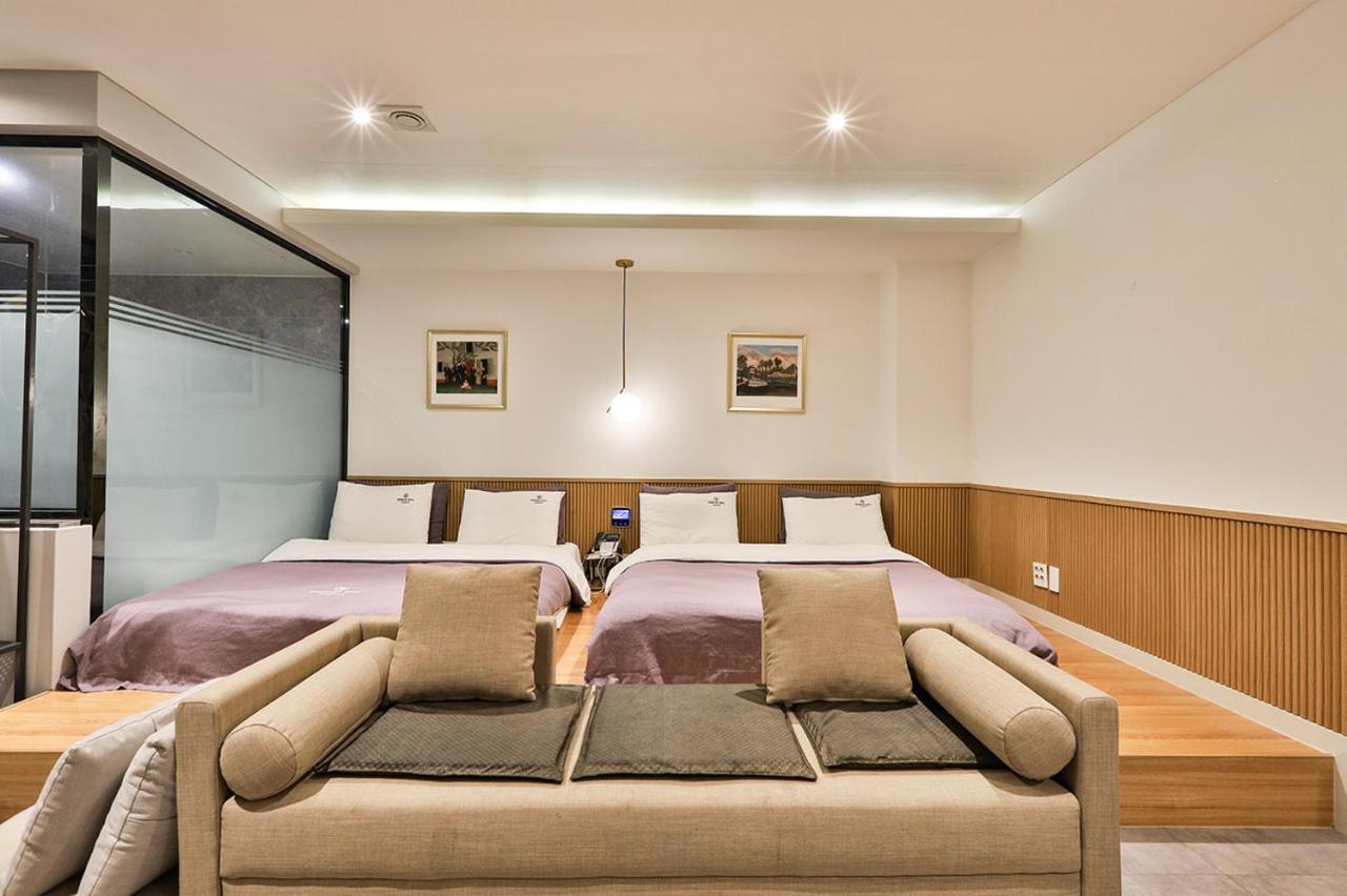 Brown Dot Hotel Jeonggwan ปูซาน ภายนอก รูปภาพ