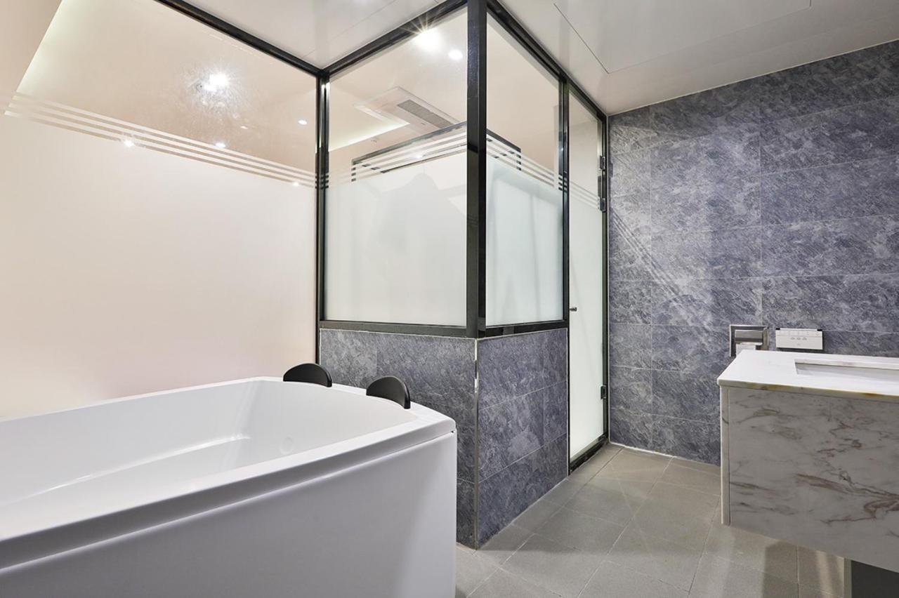 Brown Dot Hotel Jeonggwan ปูซาน ภายนอก รูปภาพ